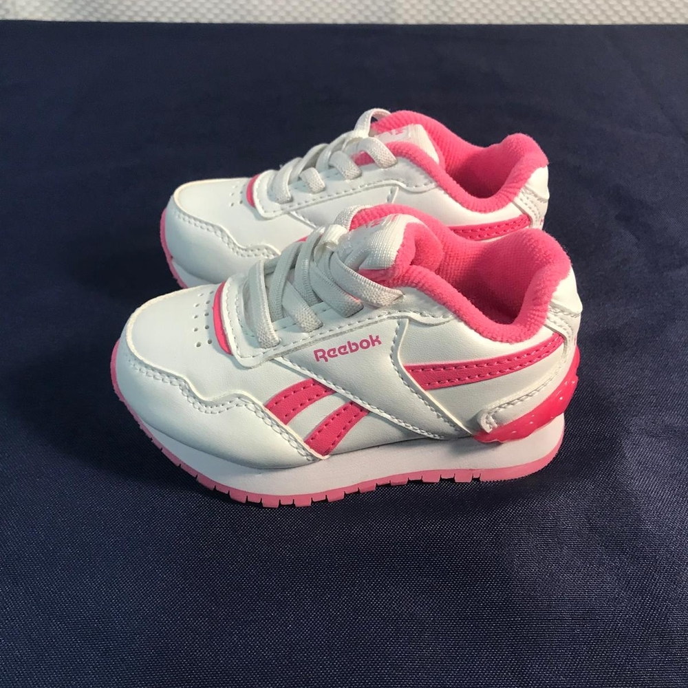 Reebok Beby Girl's White & Pink Royal CL Jog/Glide Sneakers, Size 5 - Picture 2 of 9